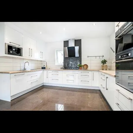 Holiday home Casa Bernabeu *